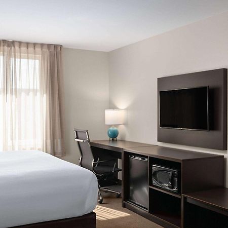 La Quinta Inn & Suites By Wyndham 韦纳奇 外观 照片