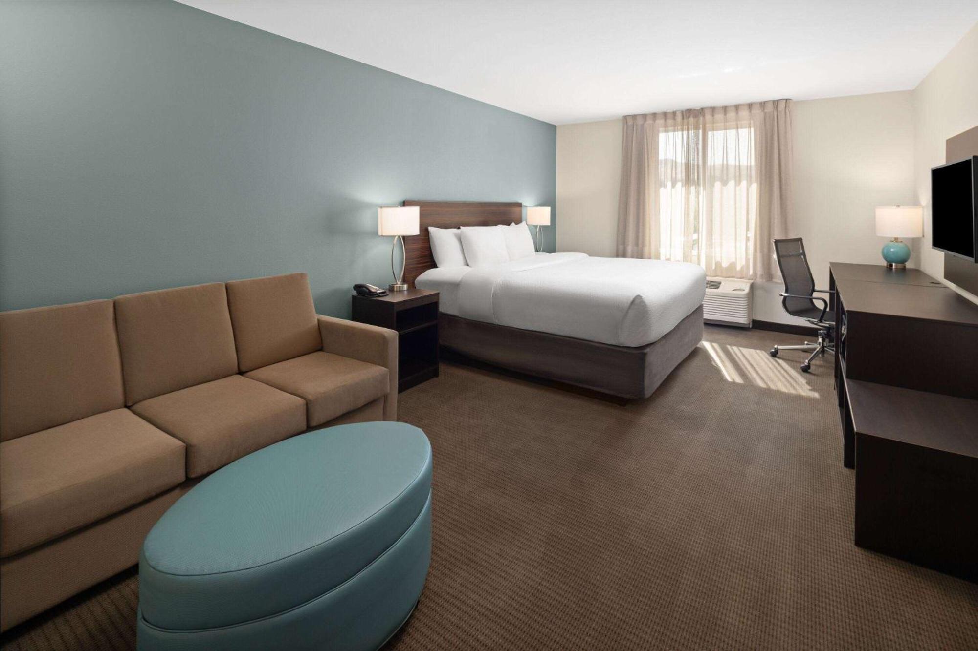 La Quinta Inn & Suites By Wyndham 韦纳奇 外观 照片