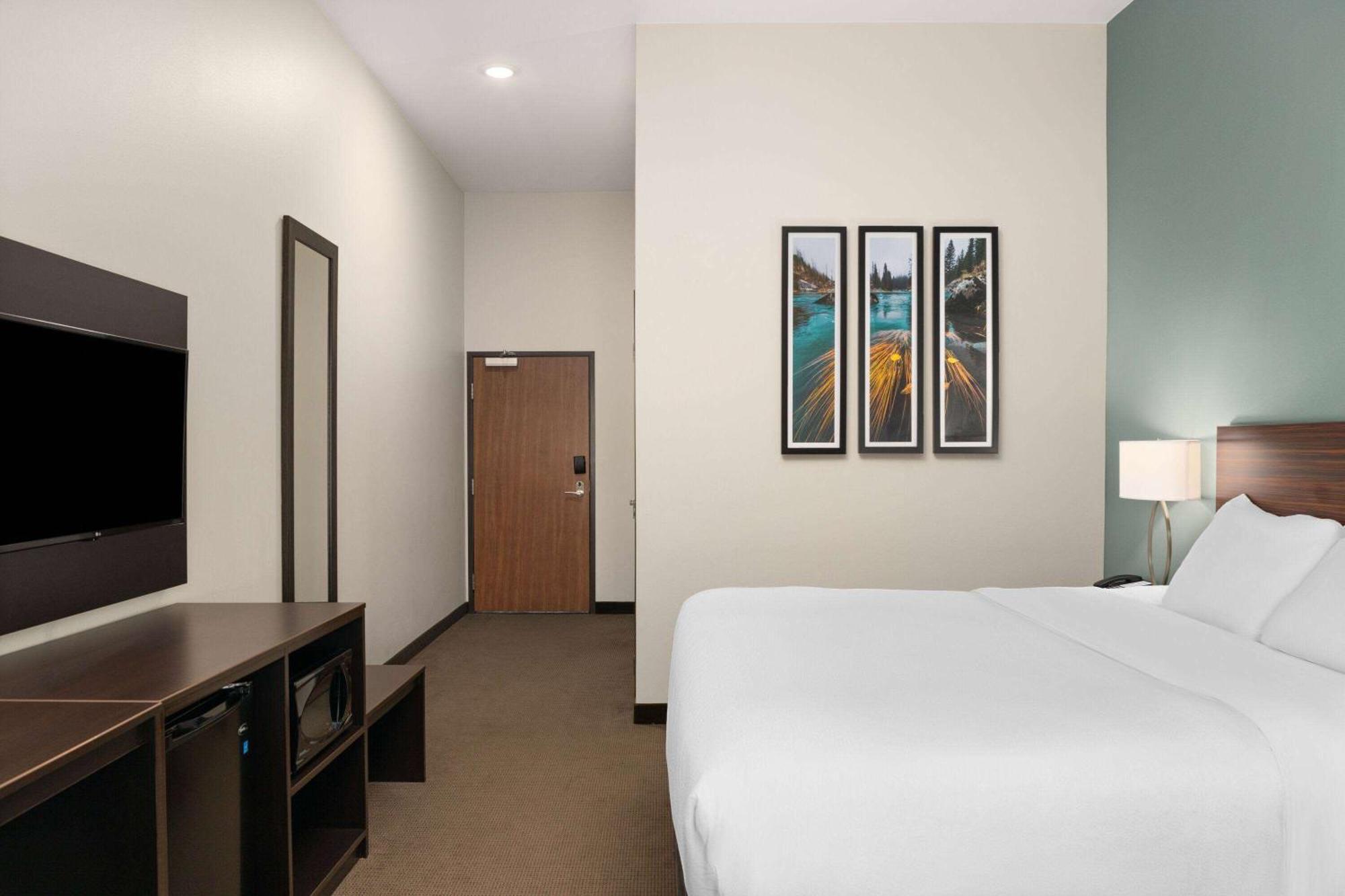 La Quinta Inn & Suites By Wyndham 韦纳奇 外观 照片
